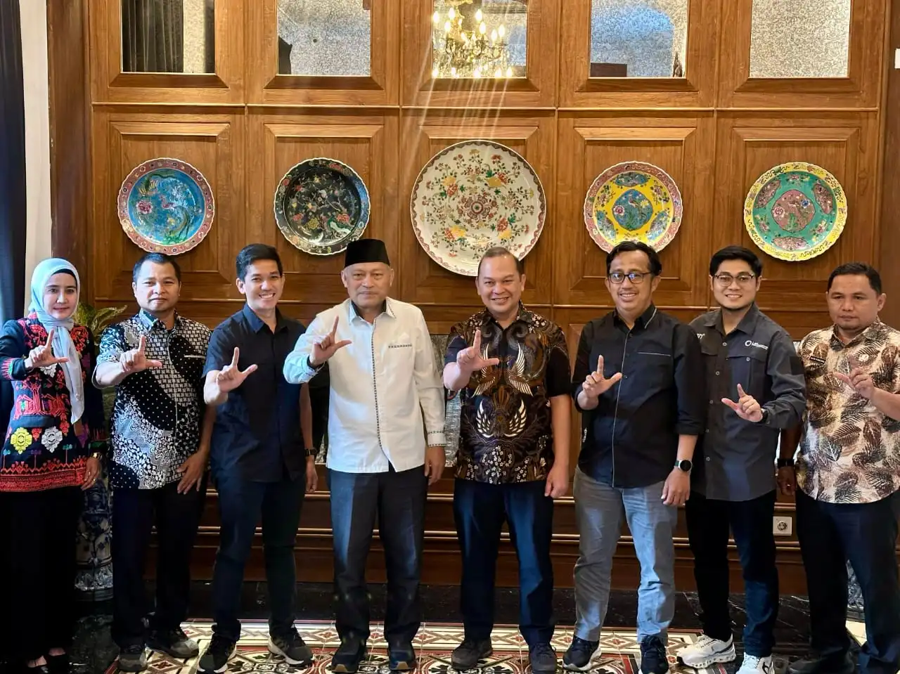 Pemprov Maluku Utara dan Len Telekomunikasi Indonesia Bahas Strategi Pemeliharaan Infrastruktur Palapa Ring Tengah